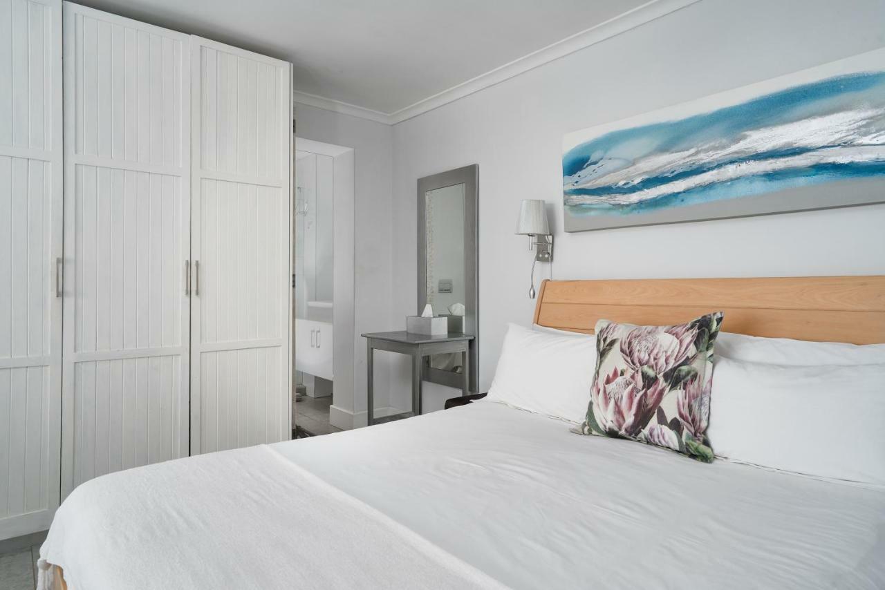 Camps Bay Studio Guesthouse - Studio Ciudad del Cabo Exterior foto